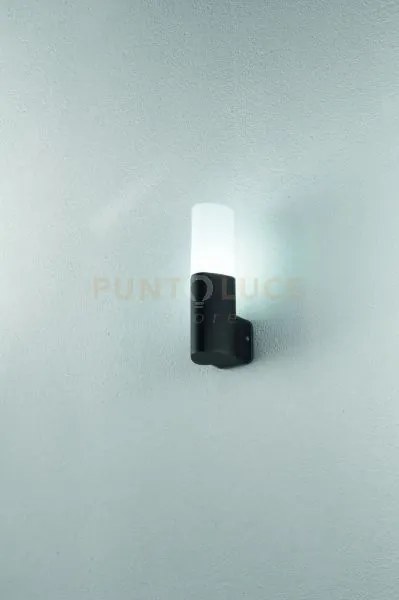 Applique pou nero 1 luce attacco e27 ip44 h.25cm