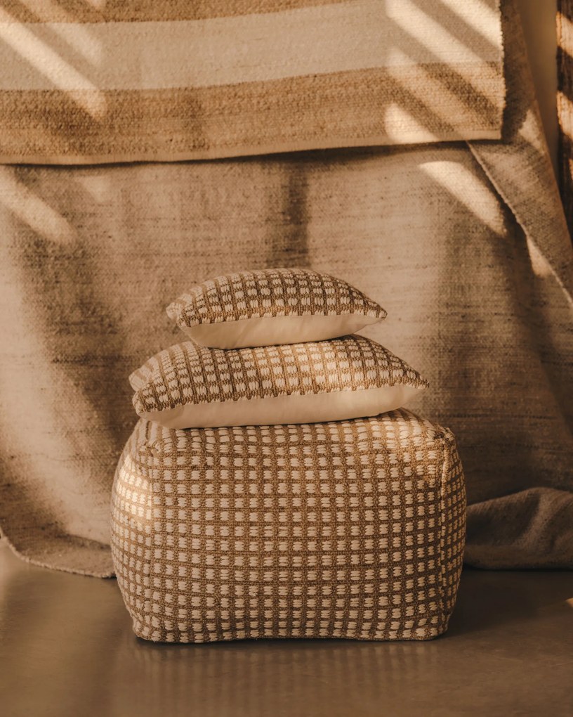 Kave Home - Pouf Iscle in iuta naturale e cotone bianco 60 x 60 cm