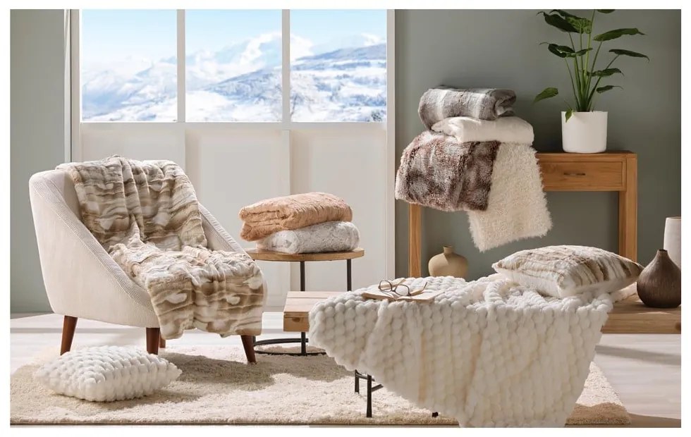 Coperta beige in pelliccia finta 180x220 cm Cheyenne – douceur d'intérieur