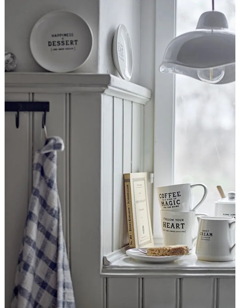 Tazza bianca in gres 330 ml Wendy - Bloomingville