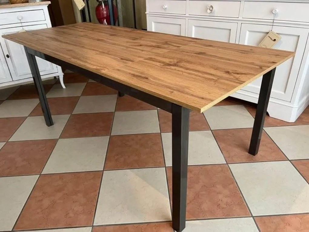 Tavolo da pranzo allungabile moderno  140 x 80