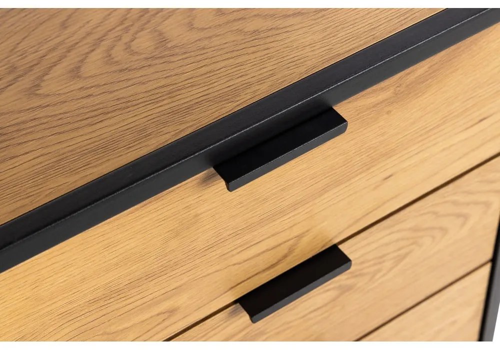 Libreria nera in rovere 85x141 cm Swindon - Actona