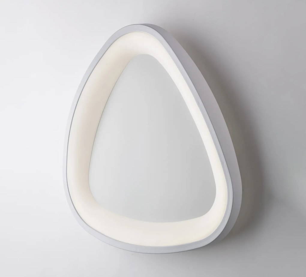 Plafoniera Moderna Triangolare Anna Led Integrato In Alluminio Bianco