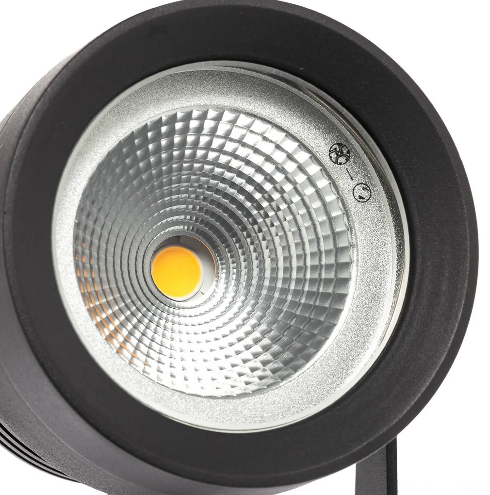 Irina Faretto da esterno a LED, picchetto terra, spina, grigio, metallo Lucande, Alluminio / Grigio / Zincato, Alluminio, Moderno