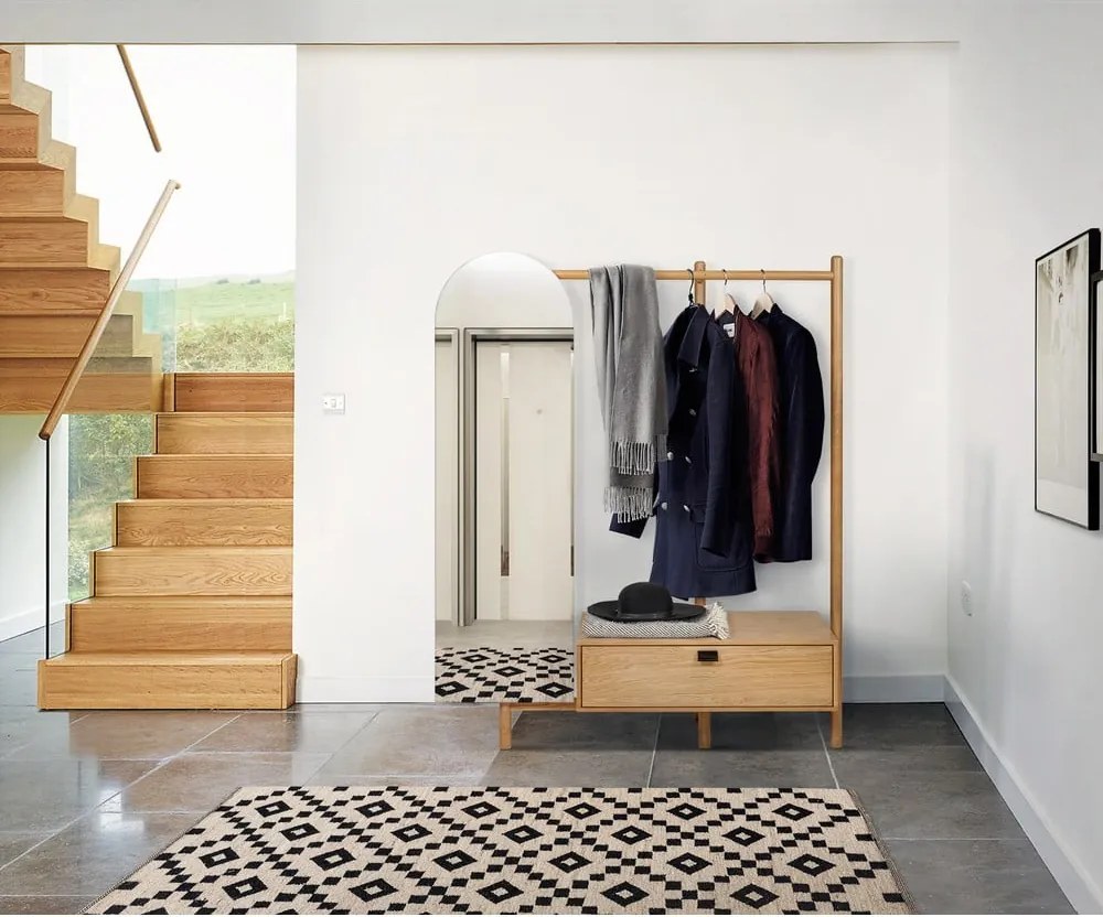 Parete dell'anticamera in legno di quercia con specchio Tripod - Woodman