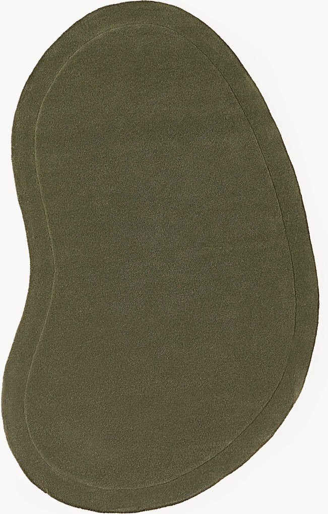 Tappeto in lana fatto a mano dalla forma organica Kadey