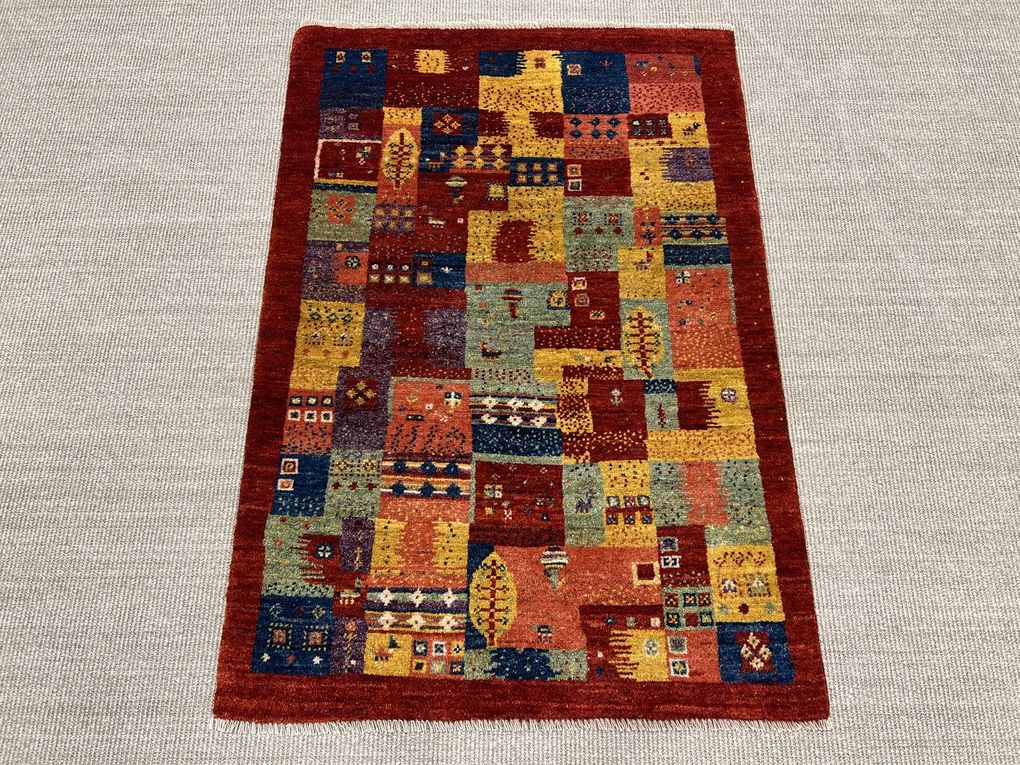 Gabbeh Tappeto 140x100 Rosso (Iran) Annodato A Mano