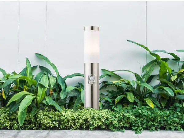 Globo 3158S - Lampada da esterno con sensore DACIA E27/60W/230V IP44