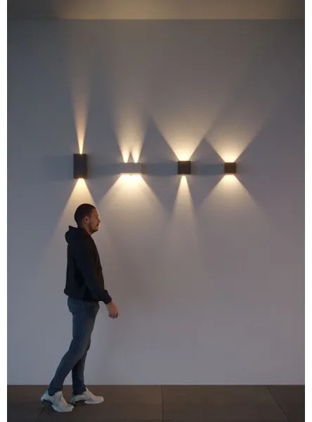 Redo 90174 - Applique a LED da esterno VARY 2xLED/6W/230V 3000K IP54 marrone