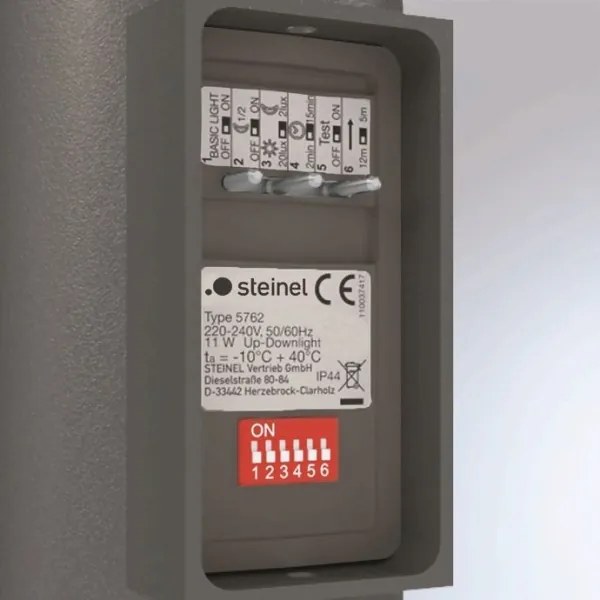 Steinel 067199 - Lampada da esterno a LED con sensore L 930 S LED/9,3W/230V IP44