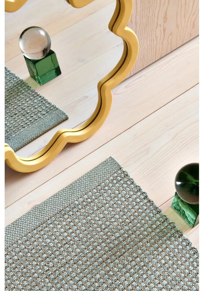 Tappeto da interno/esterno verde chiaro 70x120 cm Emm Sage – Pappelina