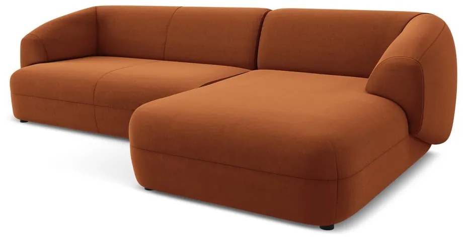 Divano angolare arancione (con penisola a destra) con rivestimento in velluto Moana – Makamii