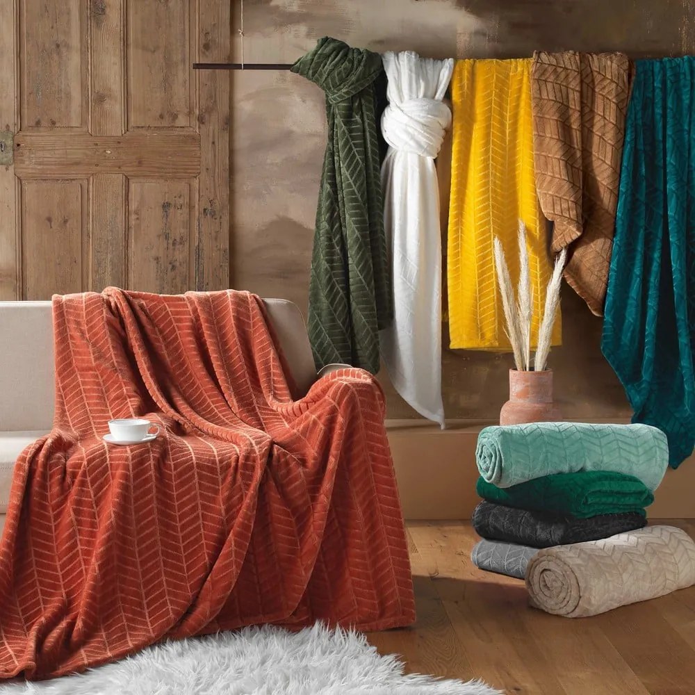 Copriletto blu in microflanella 180x220 cm Arya – douceur d'intérieur