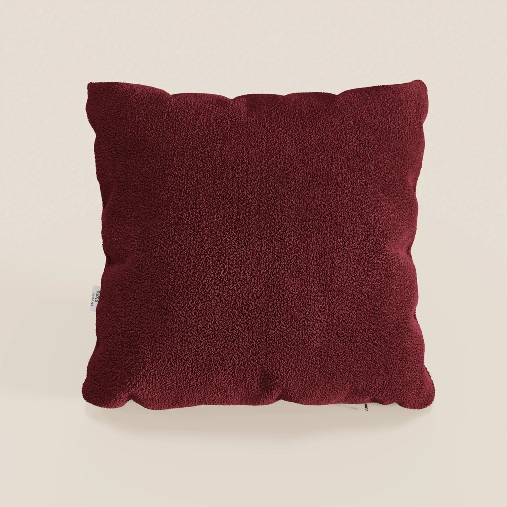 Favola cuscino disponibile in diversi colori realizzato in morbido bouclé impermeabile e smacchiabile T21.