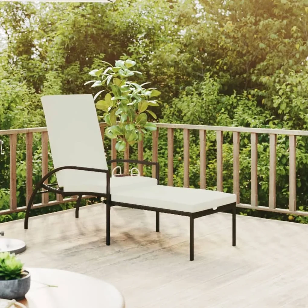 Lettino prendisole con poggiapiedi in rattan pe marrone