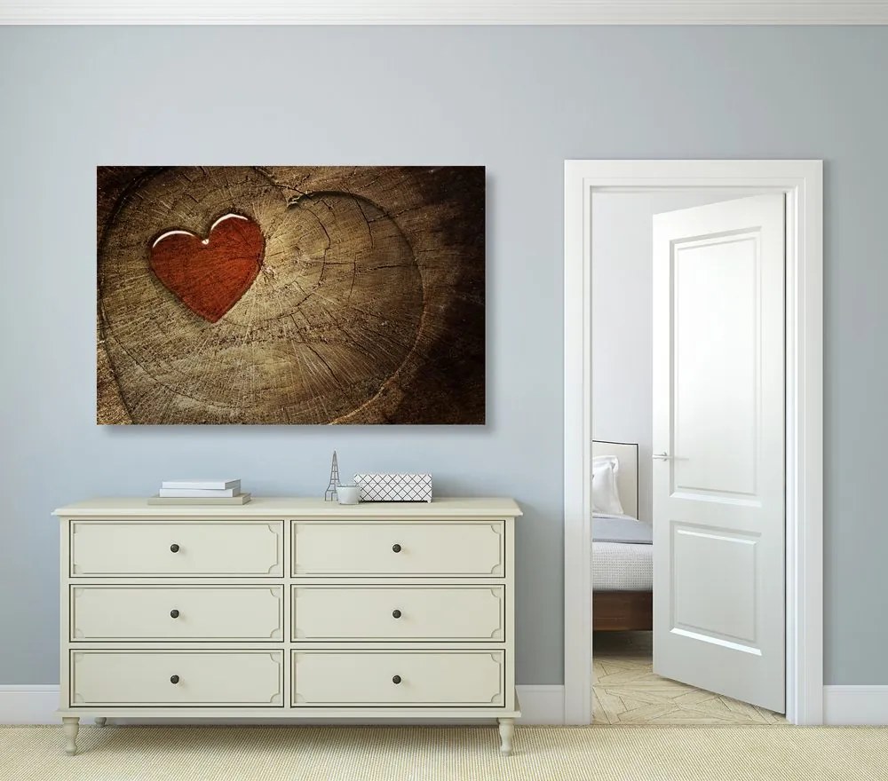 Quadro su tela – Cuore su tronco