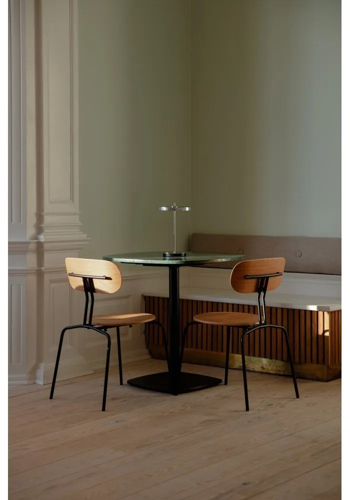 Lampada da tavolo dimmerabile a LED in argento con paralume in metallo (altezza 31 cm) Asteria Move - UMAGE