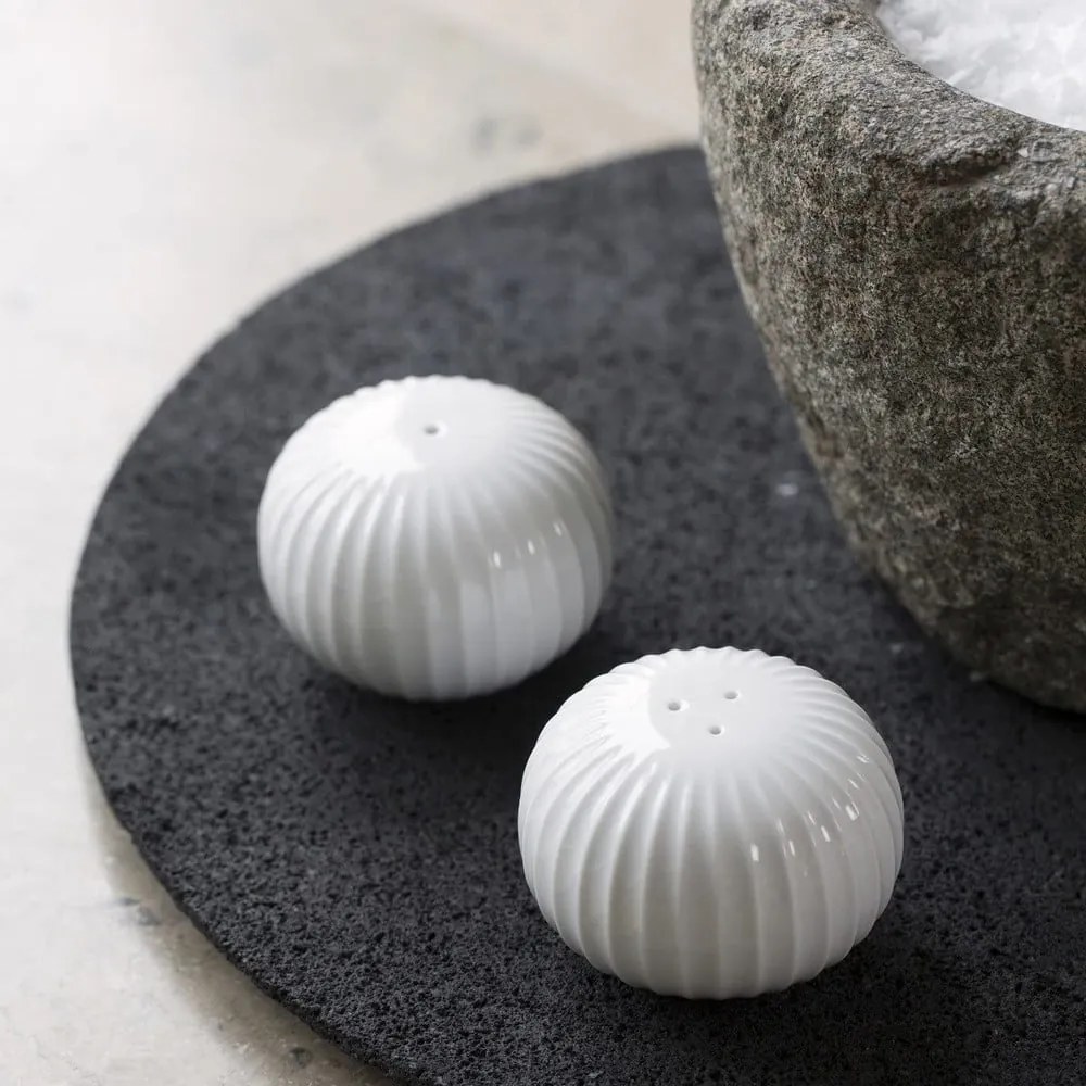 Saliera e pepiera Hammershøi – Kähler Design