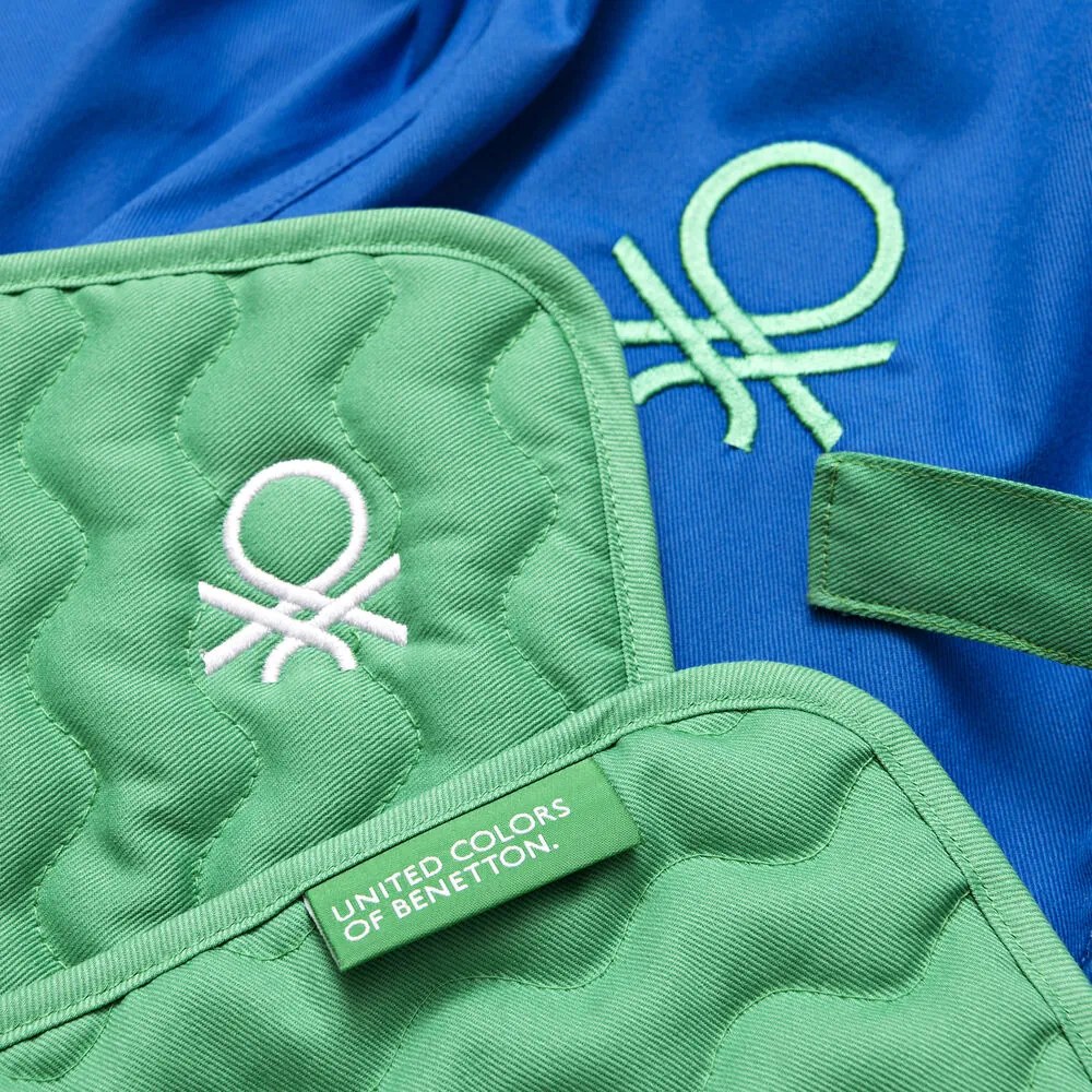 Grembiule Benetton BE243 (3 pezzi)