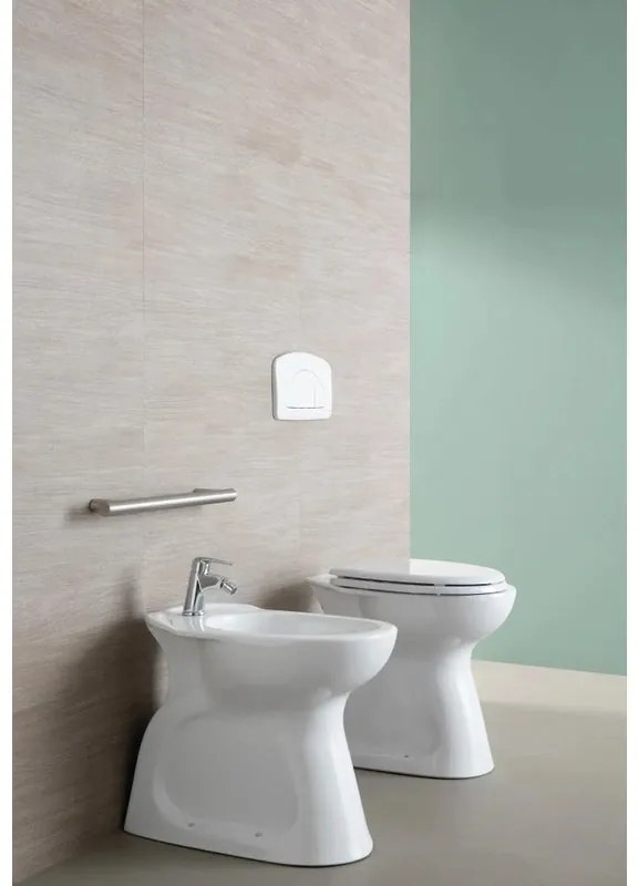 Bidet per persone terza età distanziato Casual T L 38 x H 50 x P 52 cm bianco