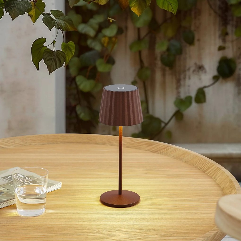 Lindby lampada da tavolo LED a batteria Esali, marrone ruggine, IP54
