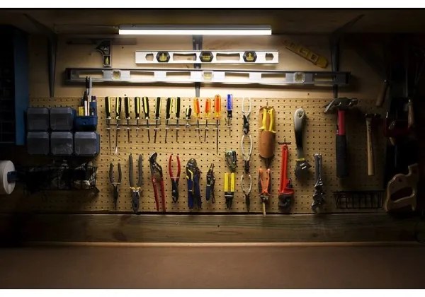 Ledvance - Lampada LED sottopensile con sensore BATTEN LED/8W/230V 60 cm