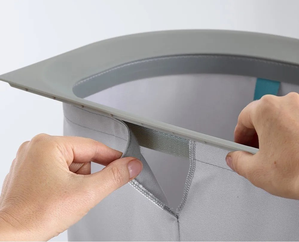 Cesta per il bucato grigio chiaro in tessuto 2x40 l Duo – Joseph Joseph