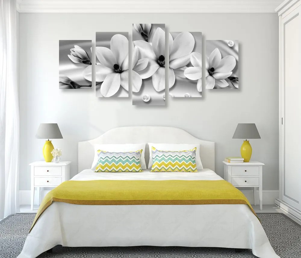 Quadri 5 pezzi – Magnolia di lusso con perle in bianco e nero
