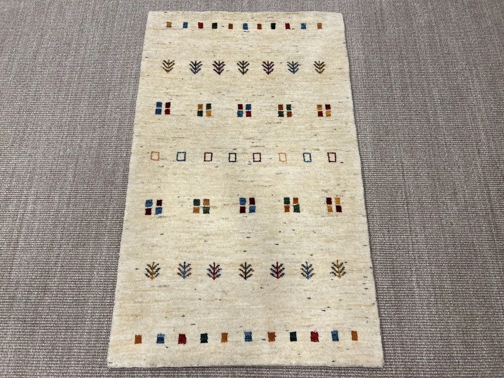 Gabbeh Tappeto 130x80 Beige (Iran) Annodato A Mano