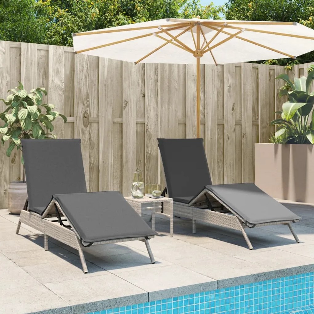 Lettino Prendisole 2 Pz Con Cuscini Grigio Chiaro İn Polyrattan /