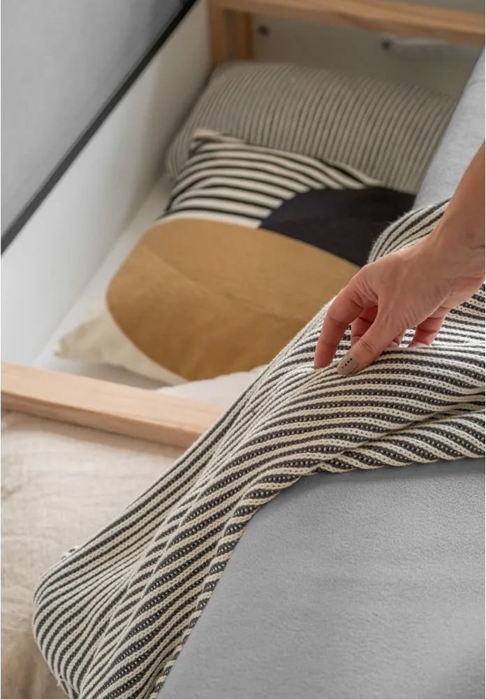 Divano in grigio chiaro allungabile 237 cm Wilson – Miuform