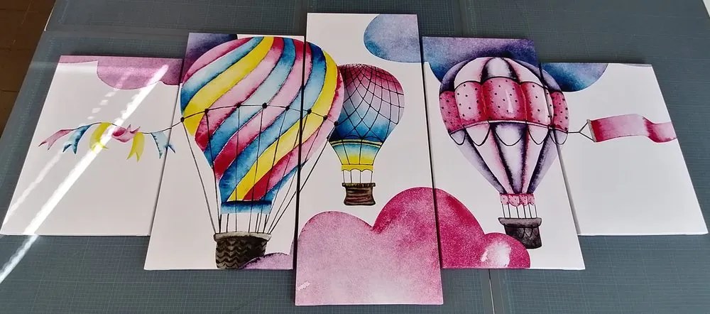 Quadri 5 pezzi – Palloncini nel vento