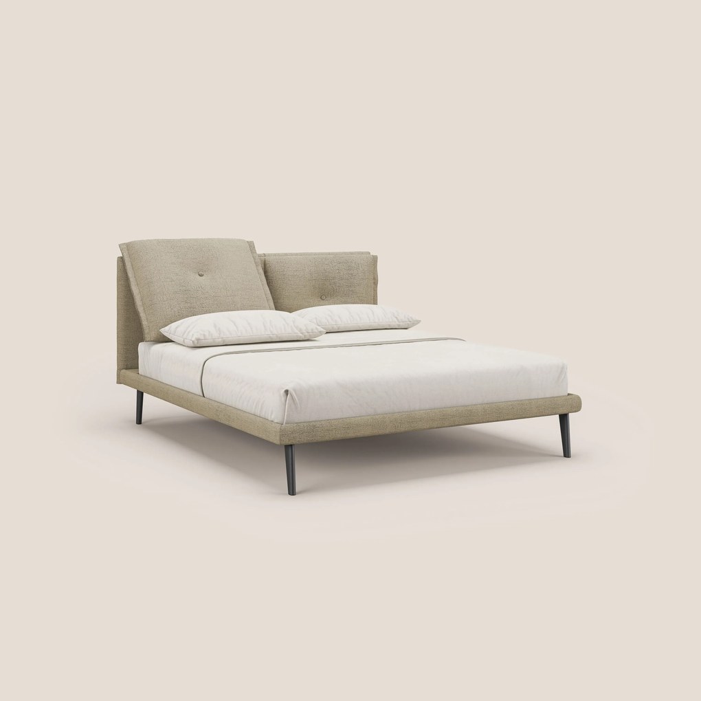 Ibuki letto con cuscini trapuntati regolabili e piedi in mogano in tessuto fiammato impermeabile T03 beige