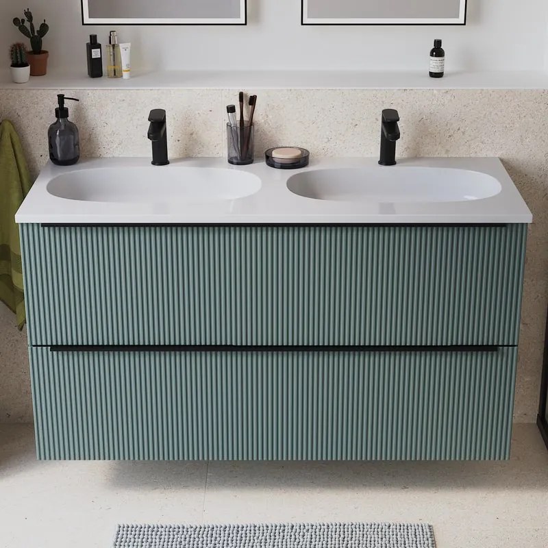 Mobile bagno sospeso Neo Groove L 121 x H 68 x P 49 cm, 2 cassetti con maniglia nero matt, lavabo in resina con vasca centrale Icone incluso, verde salvia cannettato