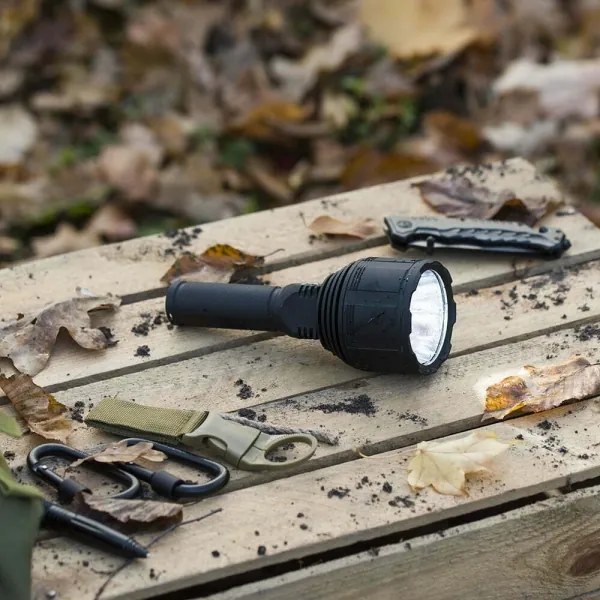 Torcia ricaricabile LED Dimmable LED/30W/5V IPX7 3000 shiny 4200 mAh