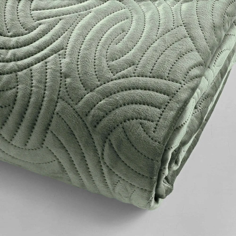 Set con copriletto e federa verde in velluto 240x260 cm Solange – douceur d'intérieur