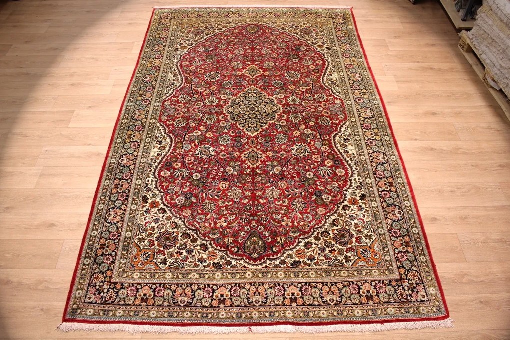 Ghom Tappeto 210 x 340 (Iran) Annodato A Mano