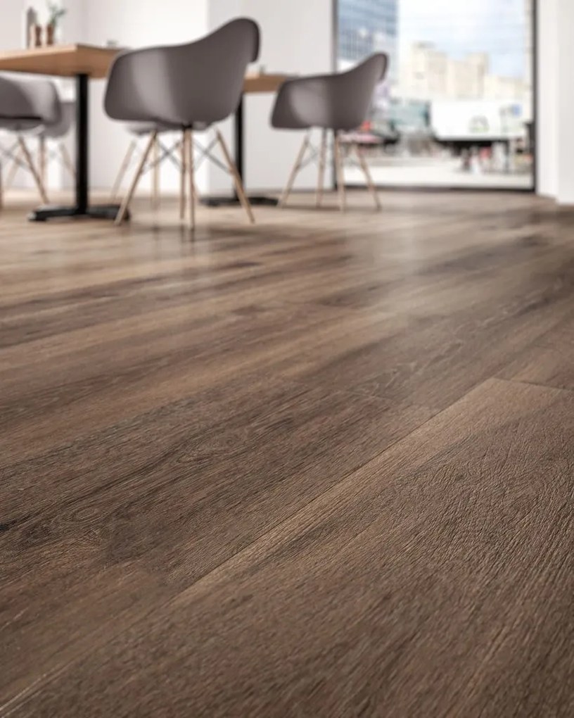 Pavimento 30x180 Effetto parquet In Gres Porcellanato Burnt Barkwood CSABA7BU18 Ceramica Sant Agostino