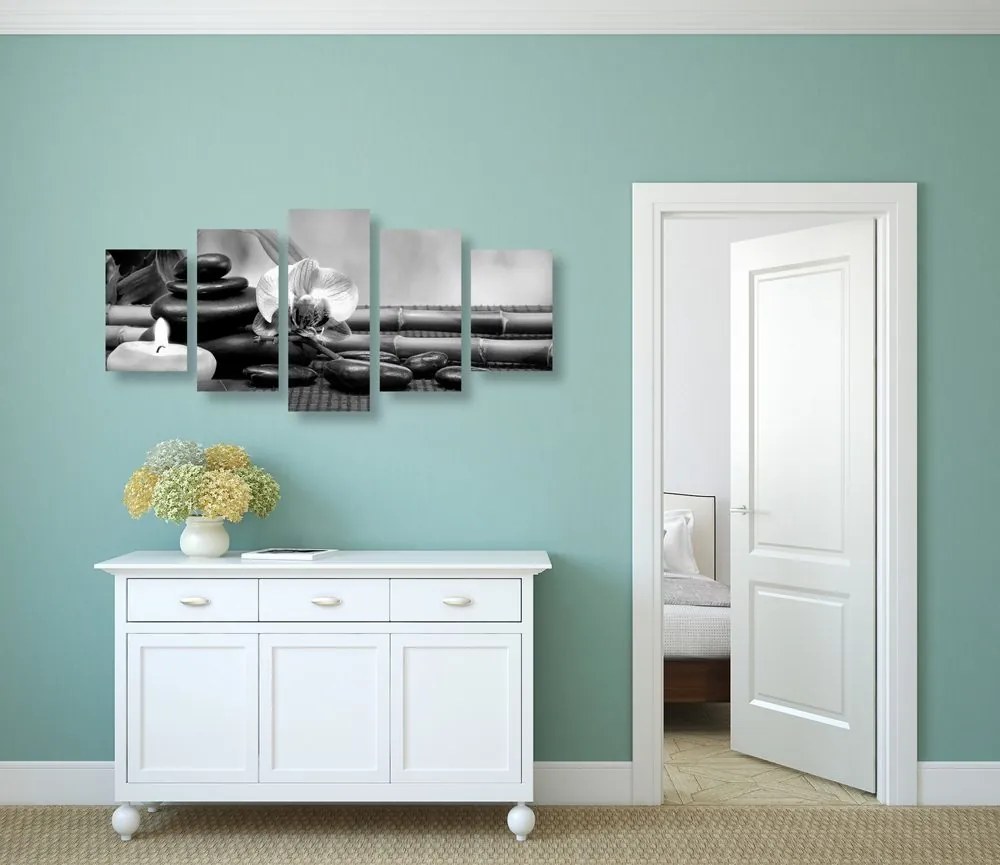 Quadri 5 pezzi – Natura morta Feng Shui in bianco e nero