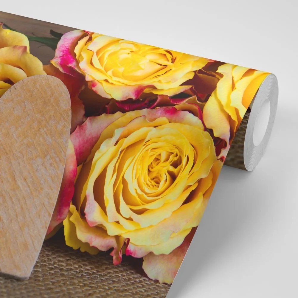 Carta da parati – Rose gialle di San Valentino
