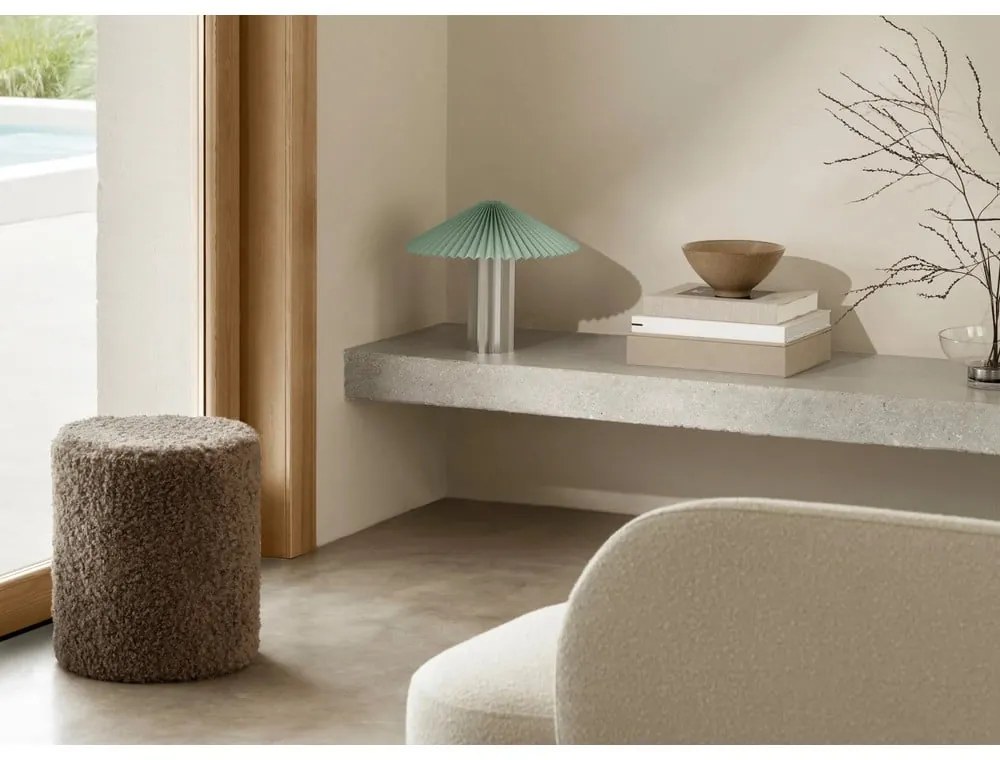 Poggiapiedi marrone con rivestimento in bouclé Teddy – Blomus