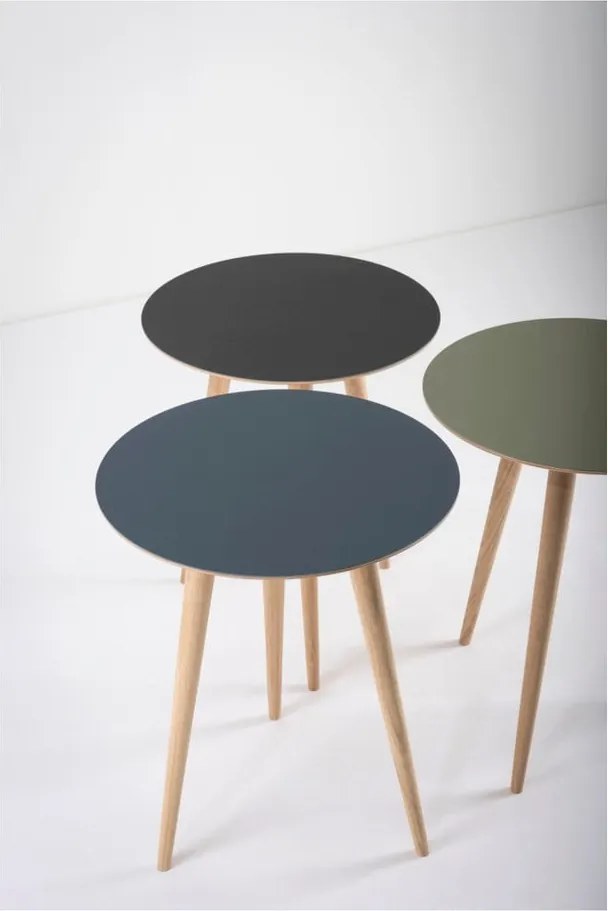 Tavolino in legno di quercia con piano nero , ⌀ 45 cm Arp - Gazzda