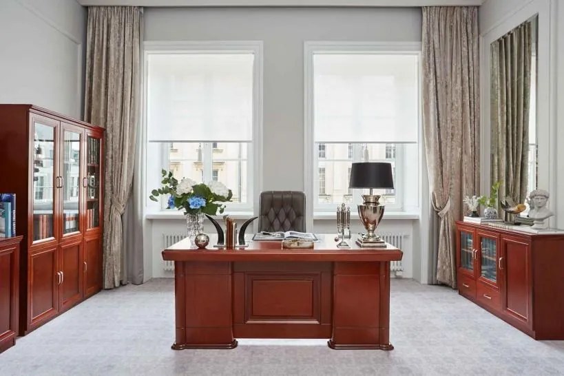 Scrivania presidenziale ufficio 180 cm in legno marrone noce PRESTIGE B630-Arrediorg.it