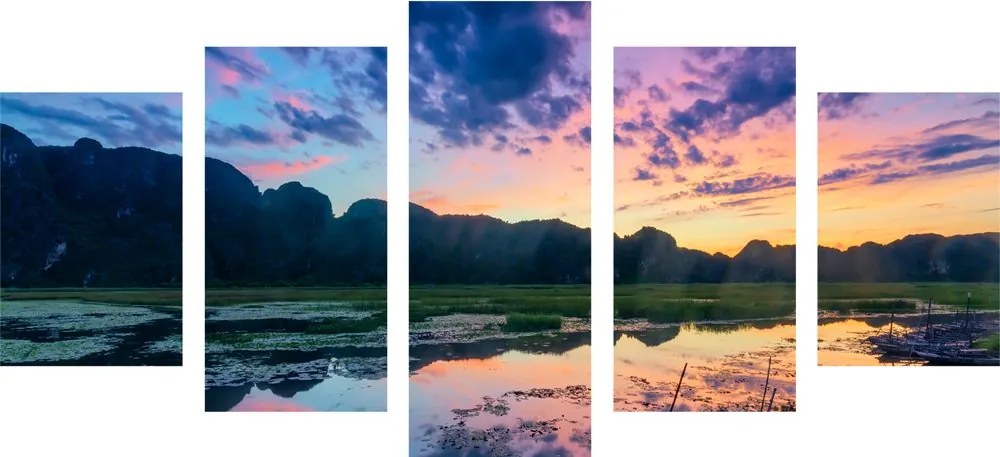 Quadri 5 pezzi – Tramonto romantico in montagna