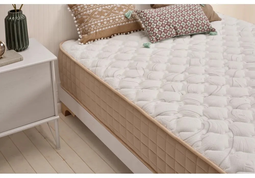 Materasso matrimoniale in schiuma dura/media 180x200 cm DOGMA - Moonia