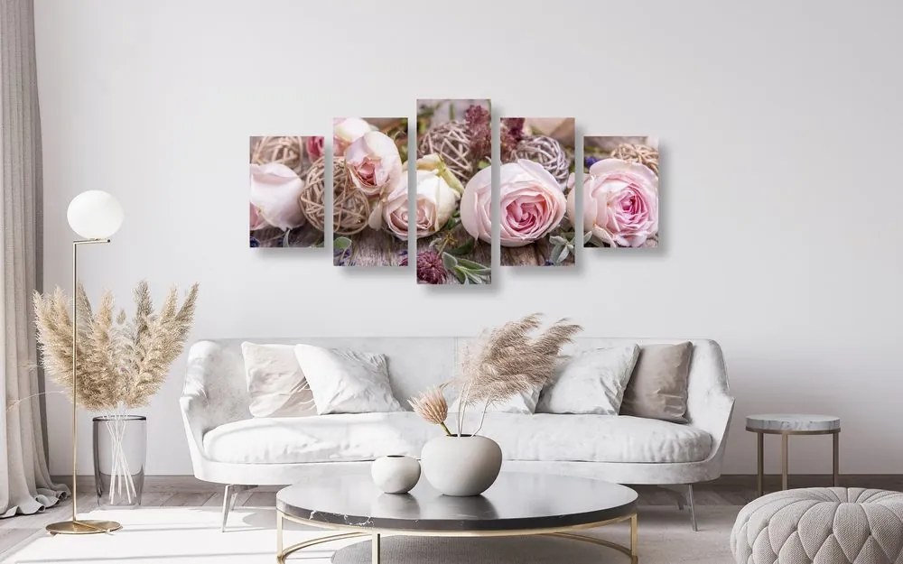 Quadri 5 pezzi – Composizione floreale festosa di rose