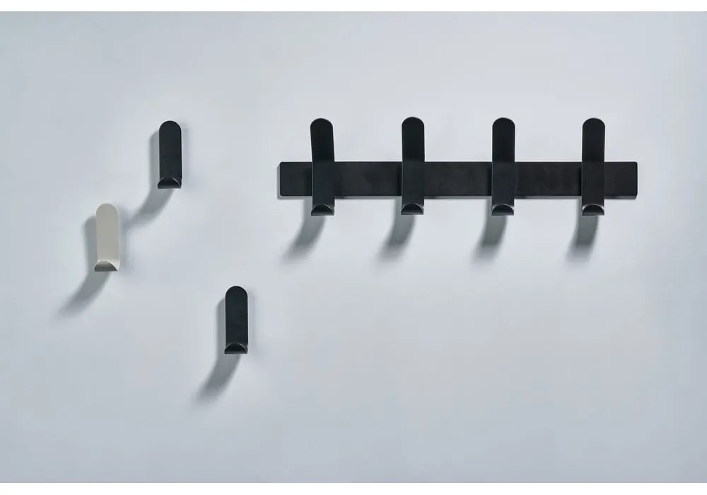 Appendiabiti da parete in metallo nero A-Rack - Zone