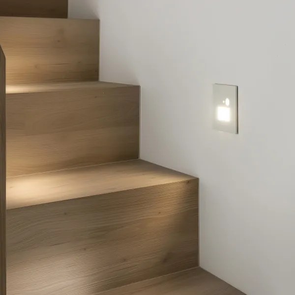Brilagi - Lampada LED per scale con sensore LED/1,5W/230V 3000/4000/6500K bianca