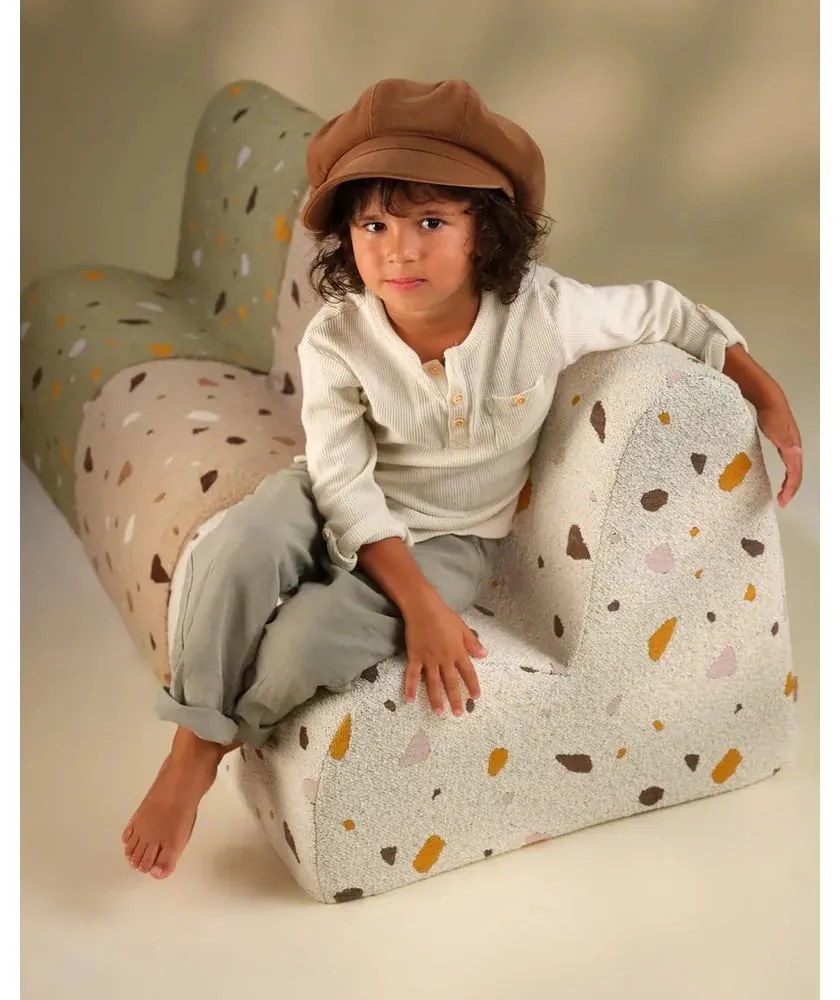 Poltrona per bambini bianca con rivestimento in bouclé e ciniglia Terrazzo Cloud – Wigiwama