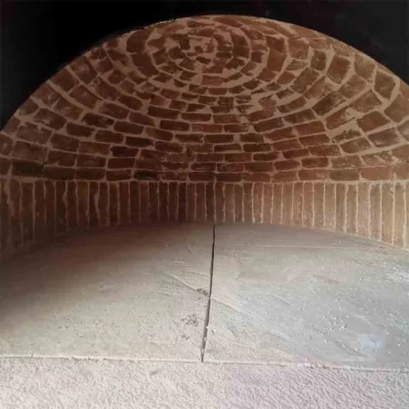 Forno a legna Artigianale Per Pizze Diametro Interno 100 cm completo di base